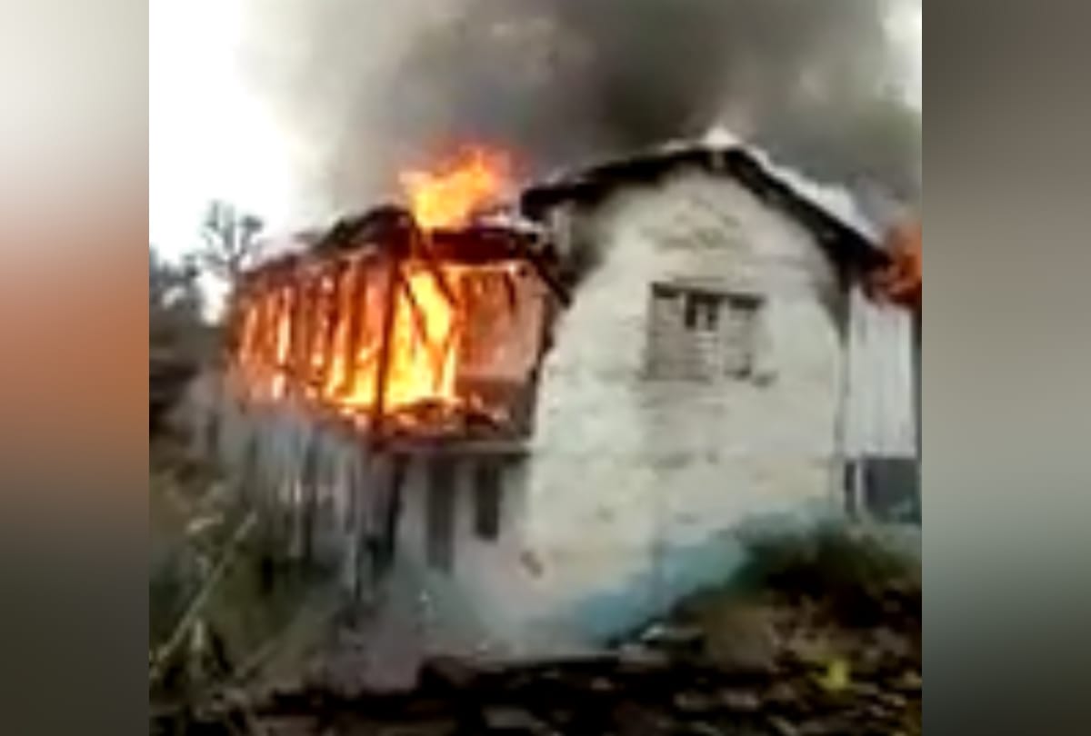 House gutted as short circuit sparks fire in Sirmour Rajgarh in Himachal Pradesh