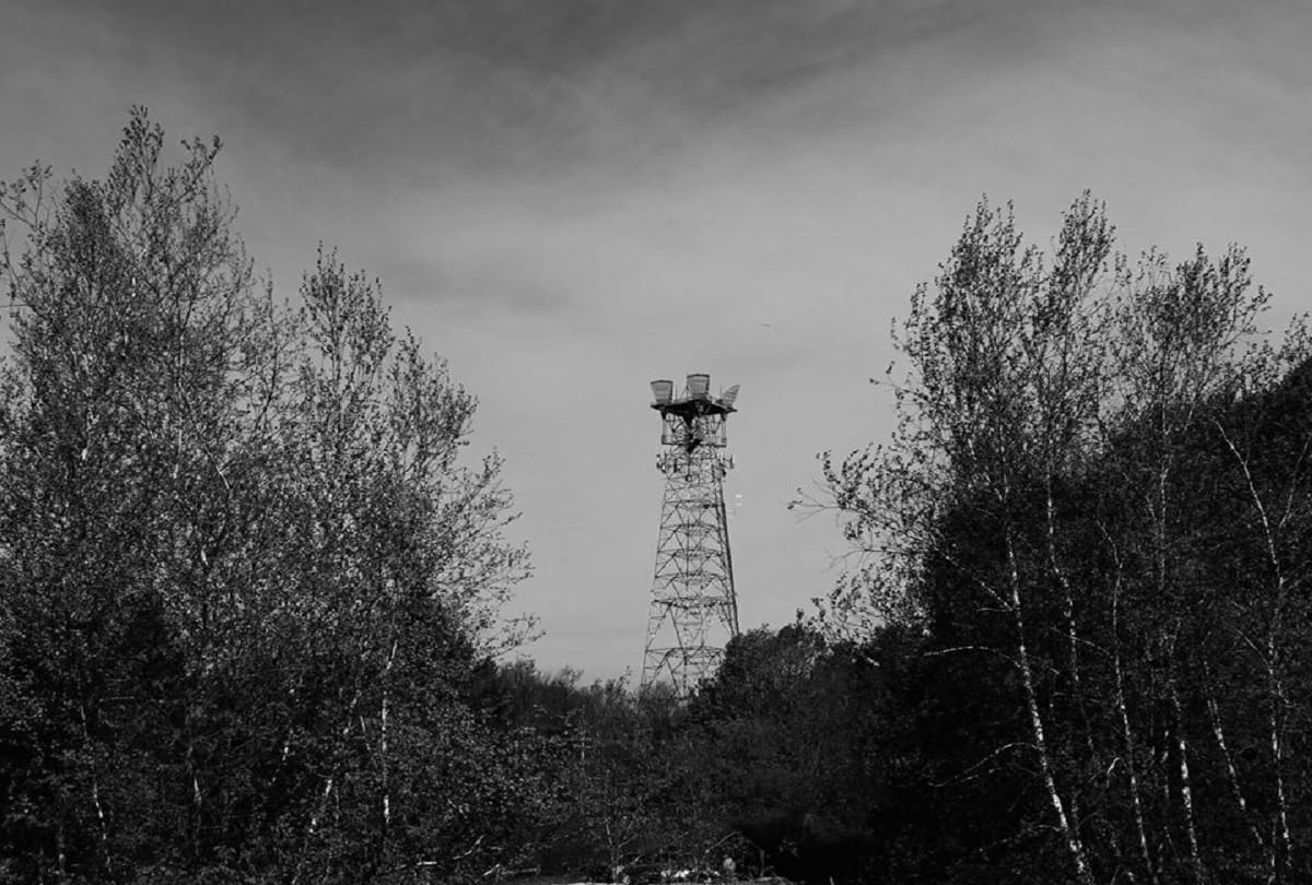 Mysterious radio station who tells Intelligence code and where strange sounds comes from