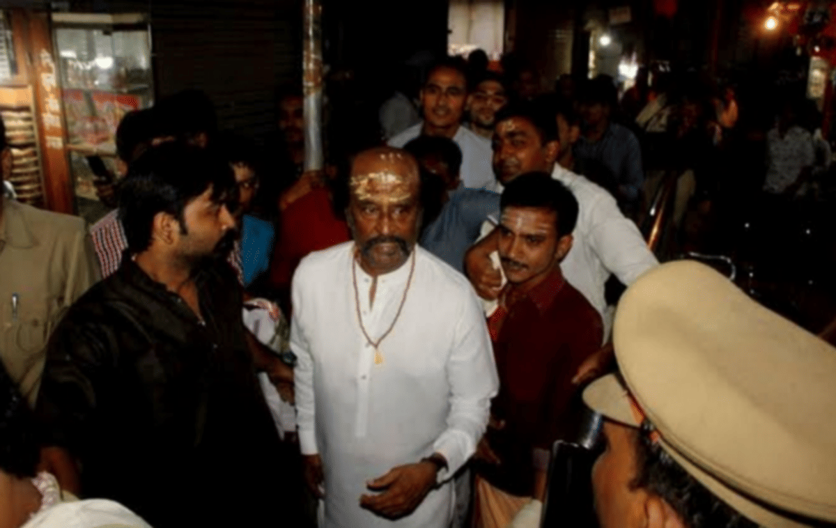Superstar Rajnikanth came for petta movie shooting in varanasi
