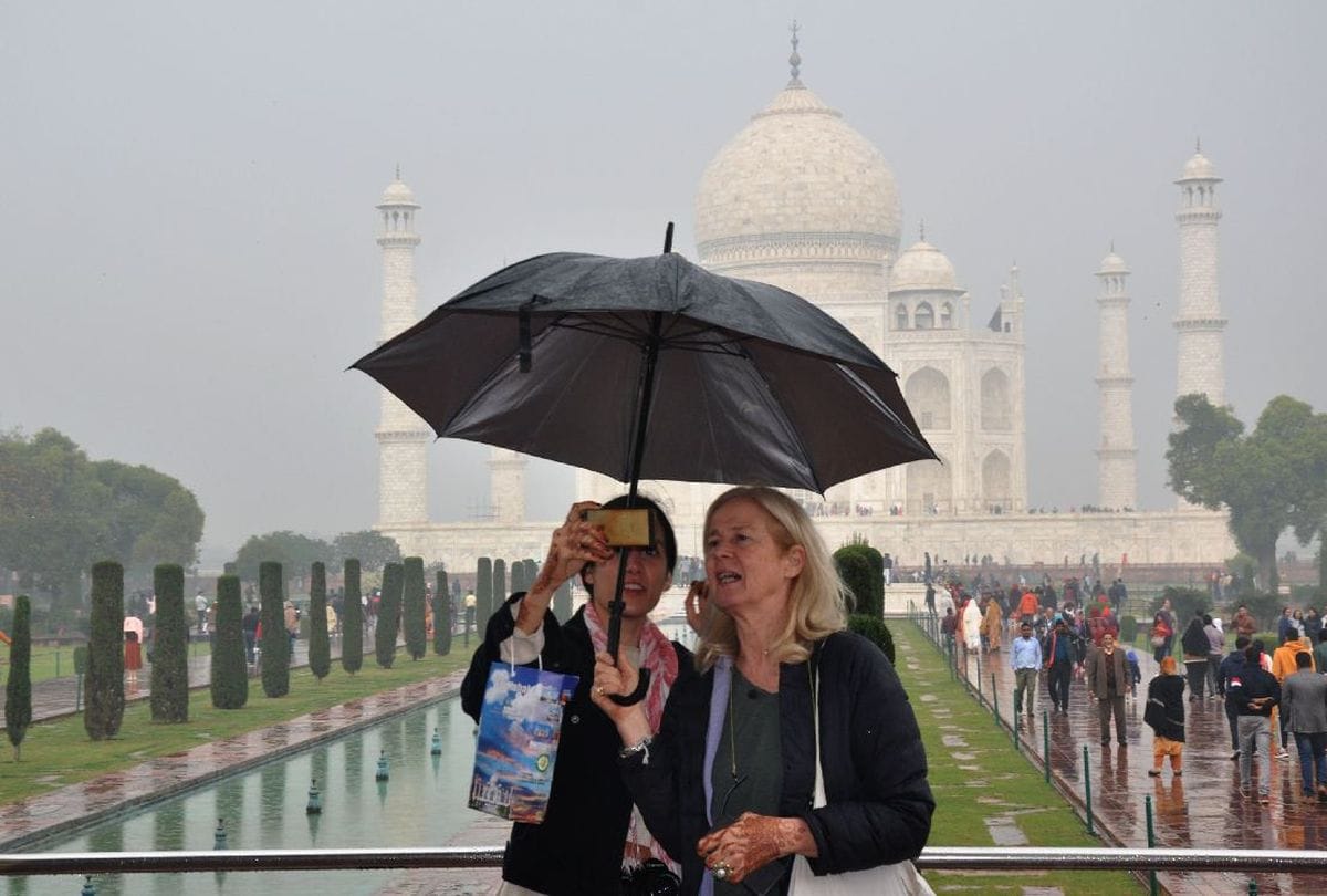 agra weather change due to drizzling and cold wave