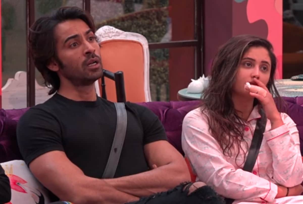 Bigg Boss 13 Arhaan Khan ex girl friend Amrita Dhanoa he is cutting my phone after eviction