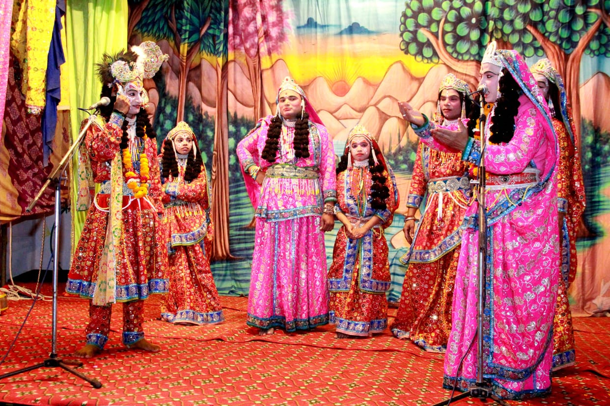 lord krishna makhan lila