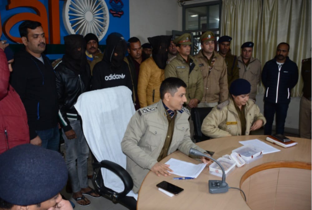 Most wanted criminal of dehradun premnagar Loot with Jeweller Accused arrested with Gold