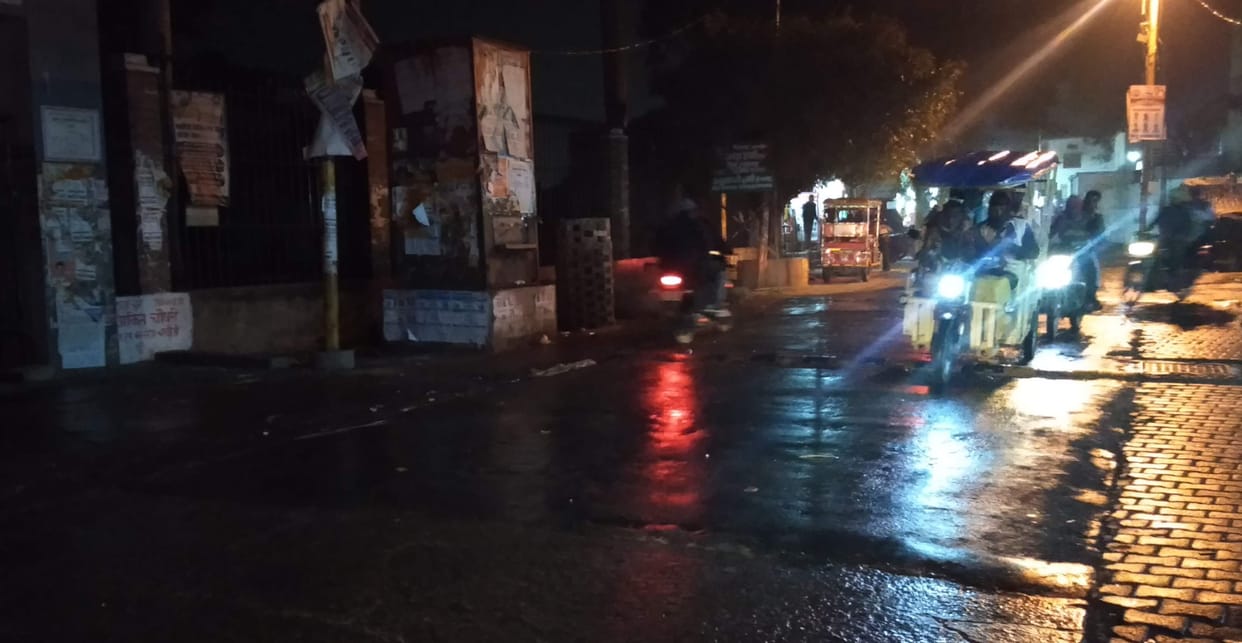 rain and cold in sambhal