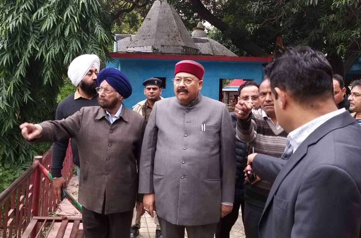 Work fast on '13 district-13 destination 'Officer: Maharaj