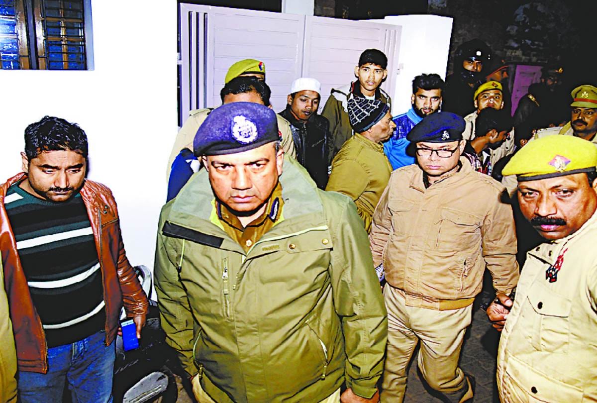 Elderly couple murdered in Sahadat Ganj lucknow