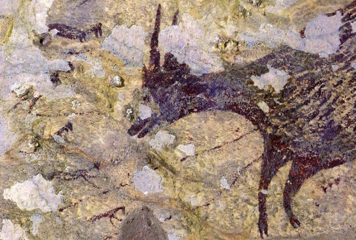 44000 years old cave painting found in sulawesi Indonesia