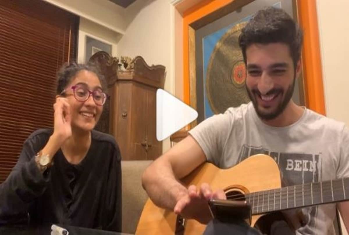 Singing Video of Sushmita Sen Boyfriend Rohman with Actress Daughter Renee is Viral on instagram