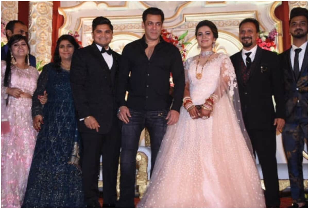 Katrina Kaif reached goa to attend homosexual makeup artist wedding