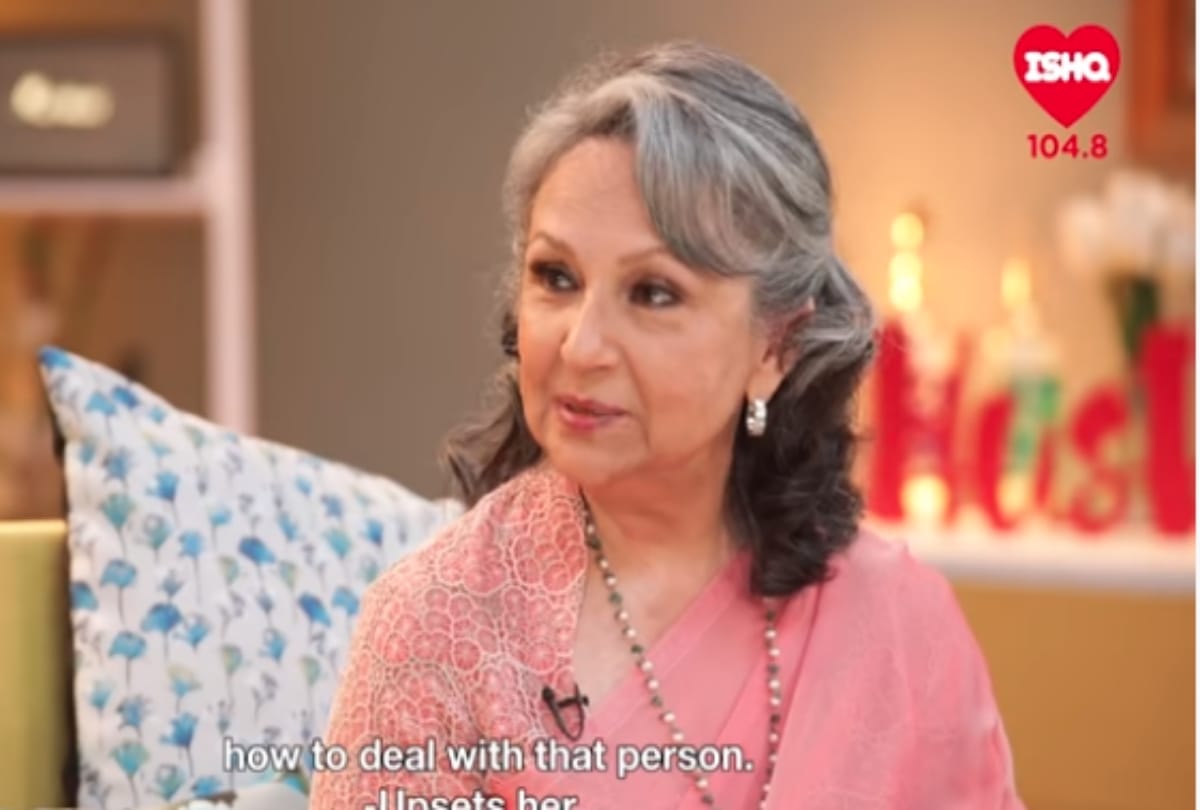 Sharmila Tagore revealed on Kareena Kapoor chat show difference between daughter and daughter in law