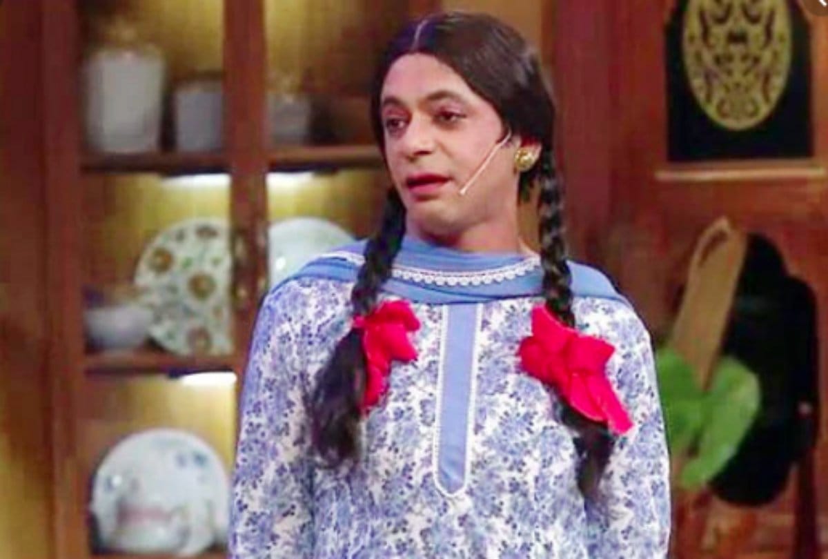 sunil grover shared a funny video for employees who working as work from home during lockdown