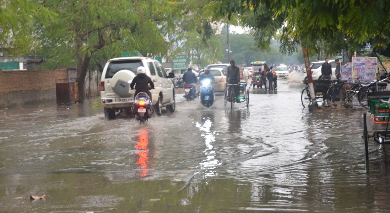 Rain in Aligarh