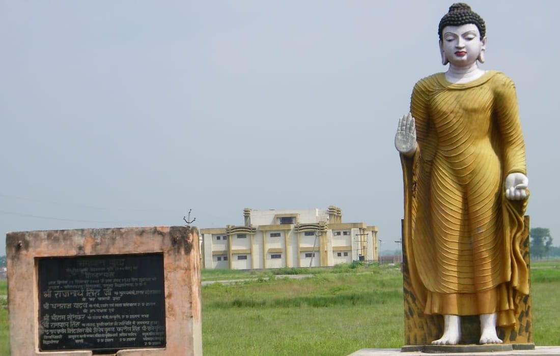 what is the connection Lord Buddha with 'Kapilvastu'? famous buddhist circuit at kushinagar in india