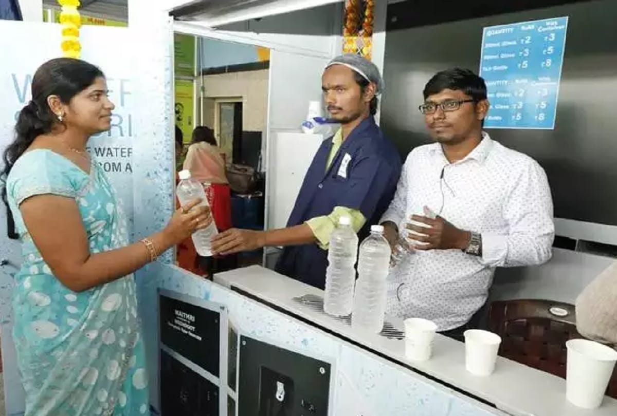 Secunderabad Railway station offers drinking water made from air at 5 rupees per litre