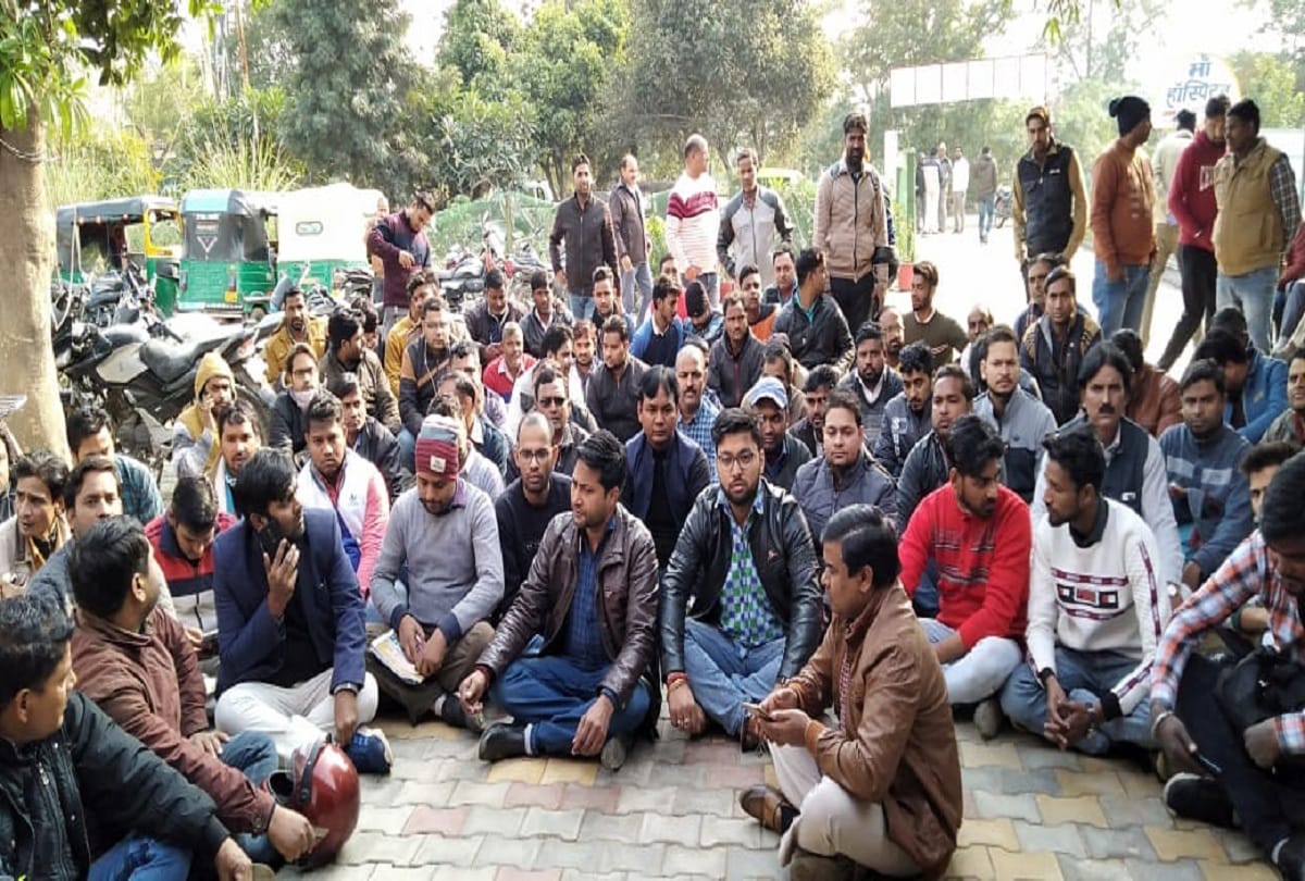 Ghaziabad Agrola village people clashes with electric department officials