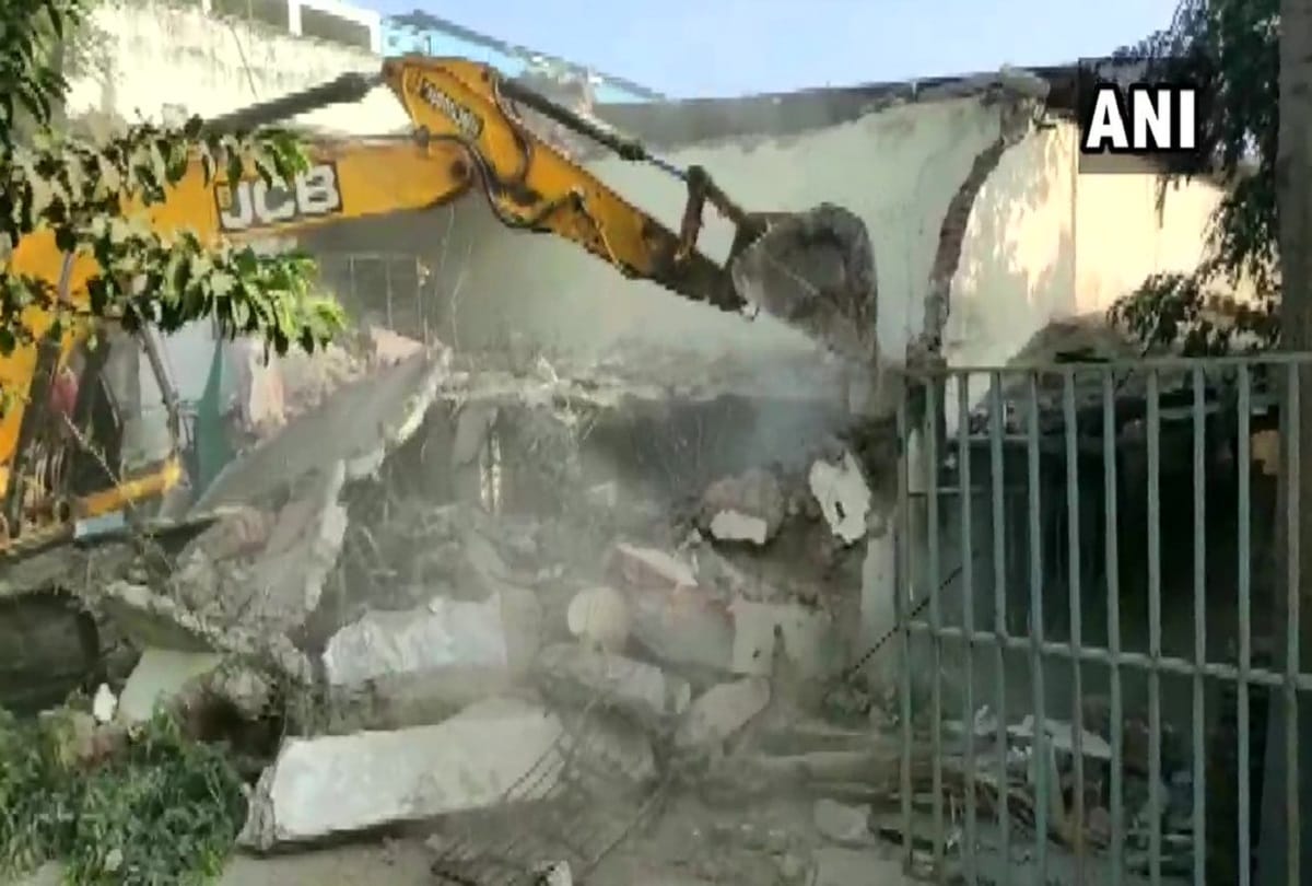 Madhya Pradesh Honey Trap Jitendra Soni brother and nephew factory demolished