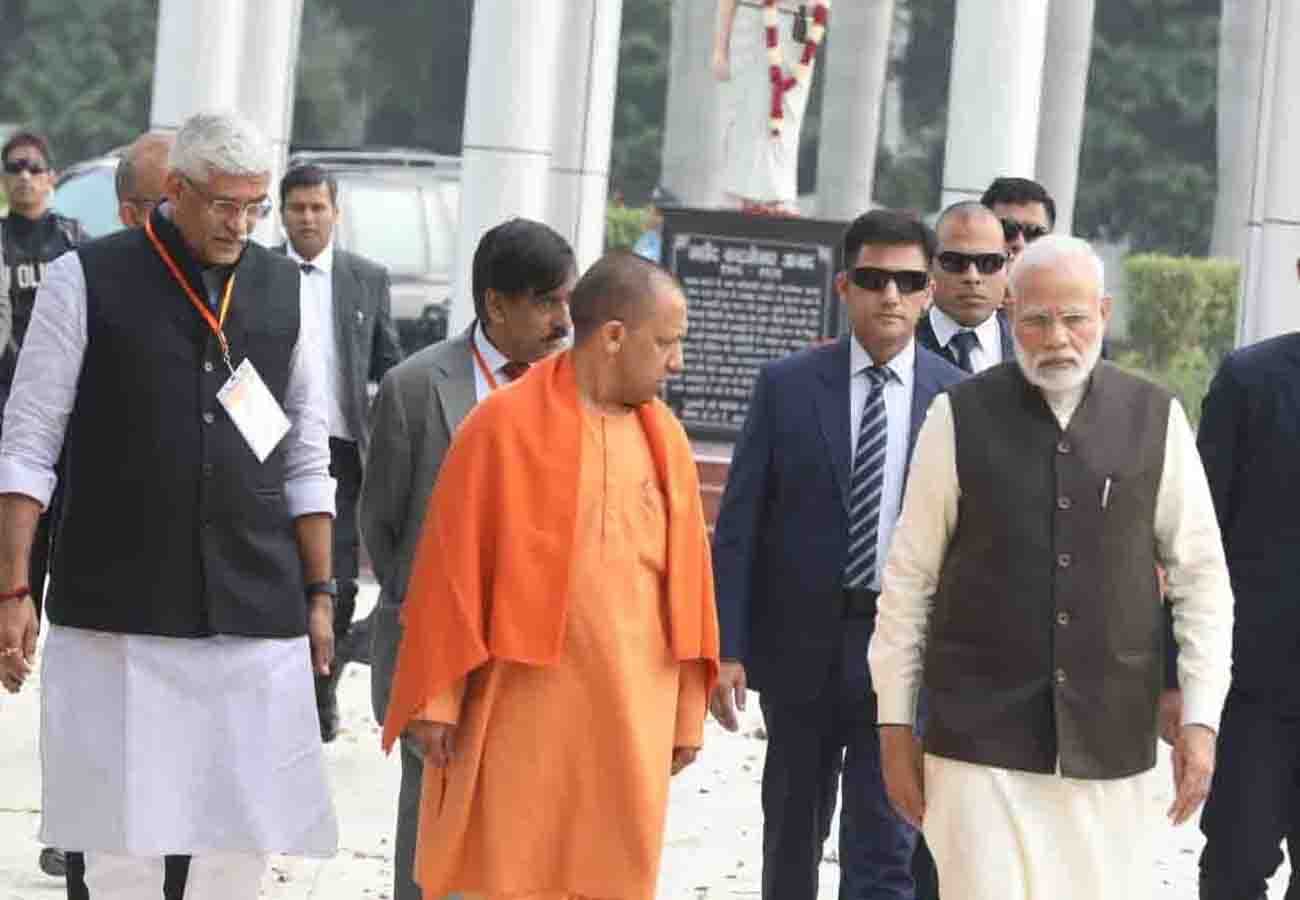 pm modi in kanpur for review meeting of namami gange project