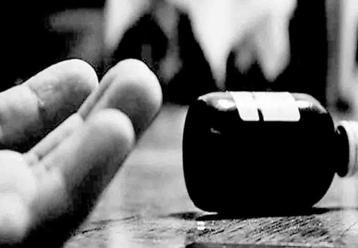 Lover couple ate poison in Kanpur dehat
