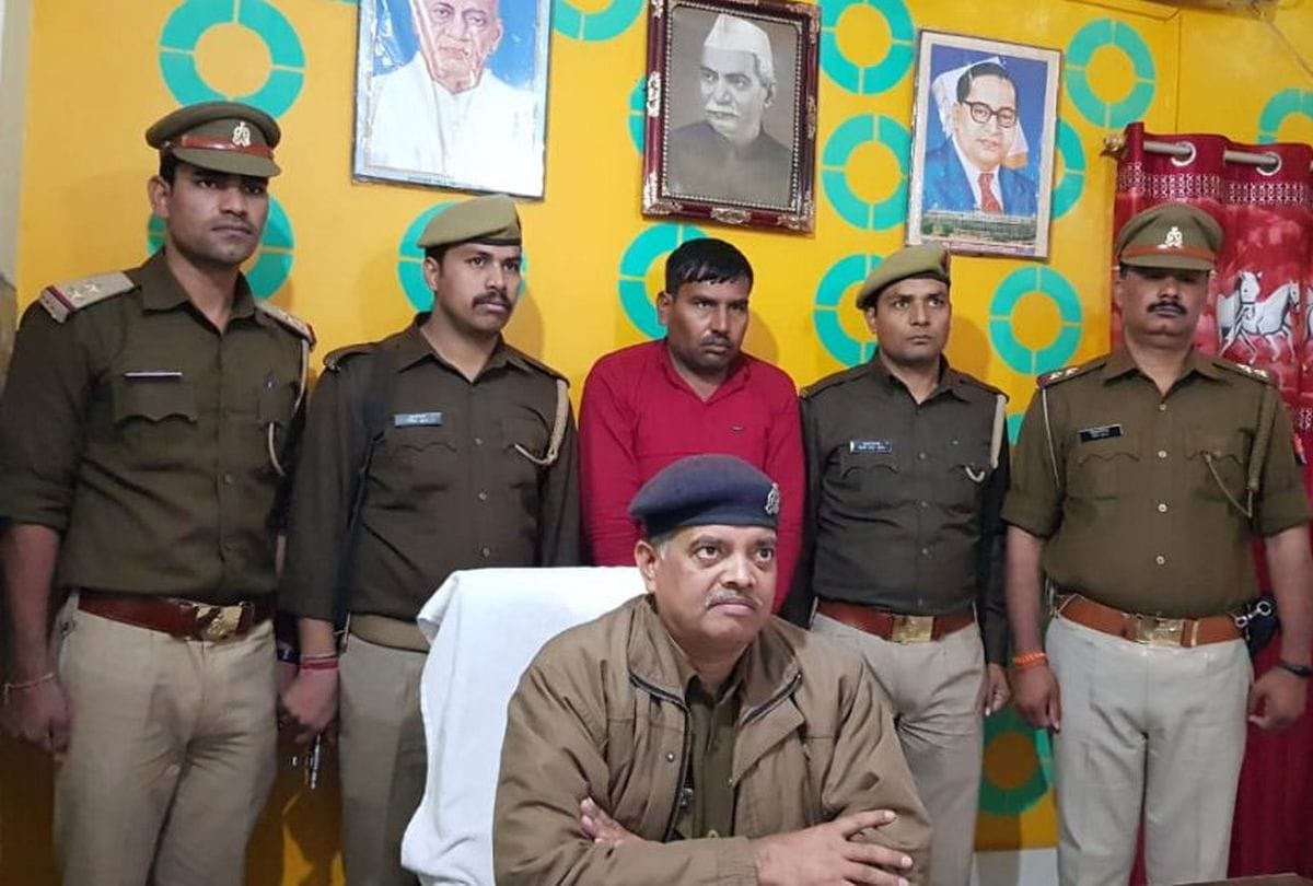 police caught illegal liquor in mathura