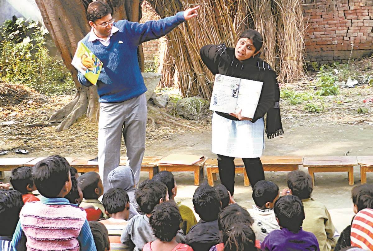 special story on social workers in lucknow