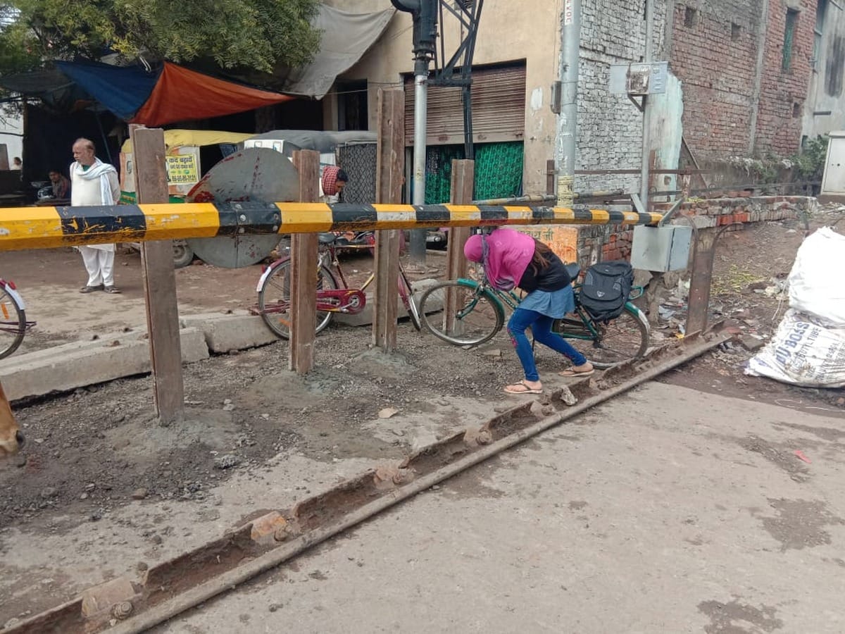 Railway gate located in Manduwadih vegetable market of Varanasi closed