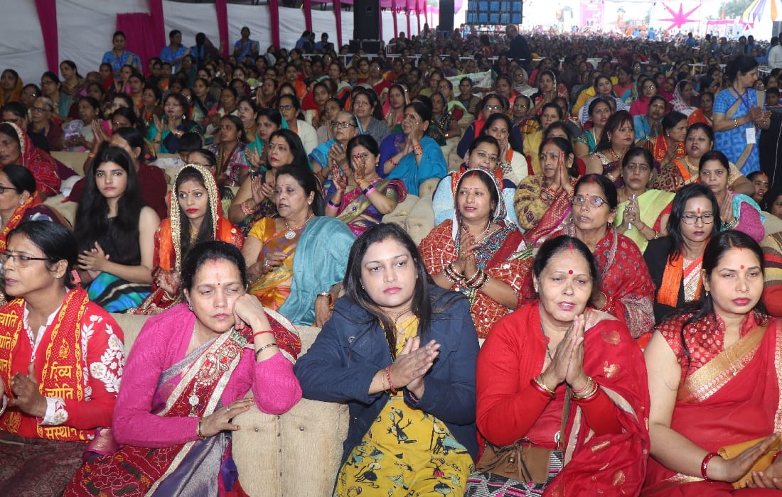 divya jyoti jagriti sansthan sadhvi aastha bharti bhagwat katha last day at champa park gorakhpur