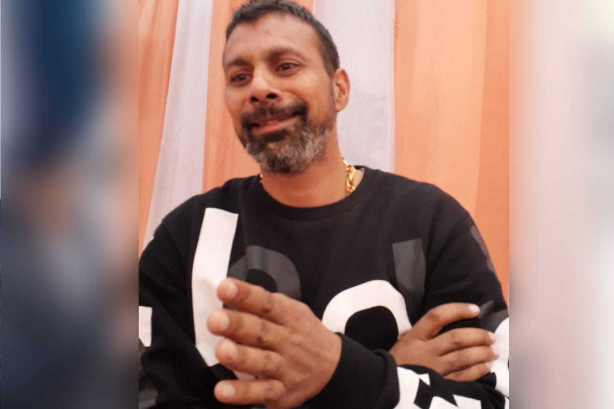 Indian cricketer praveen kumar beaten up father and son in meerut on a minor dispute