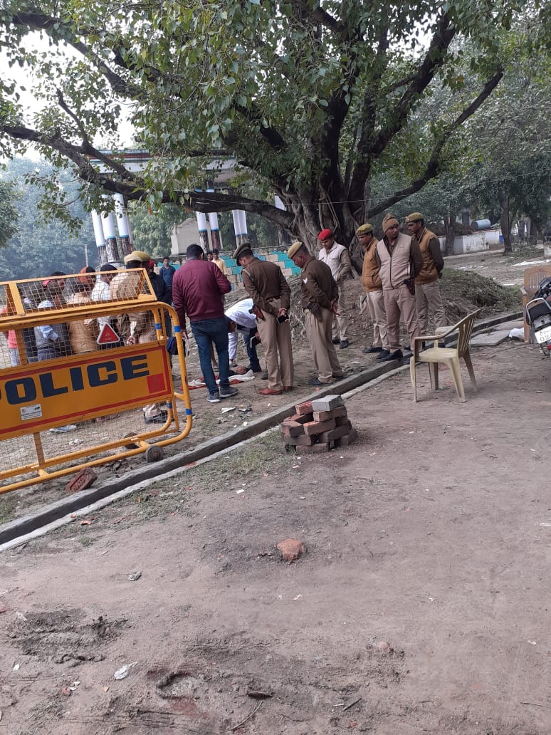 Mother said three ghosts came and took away and killed my child in varanasi
