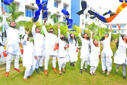 convocation of GLA university in mathura