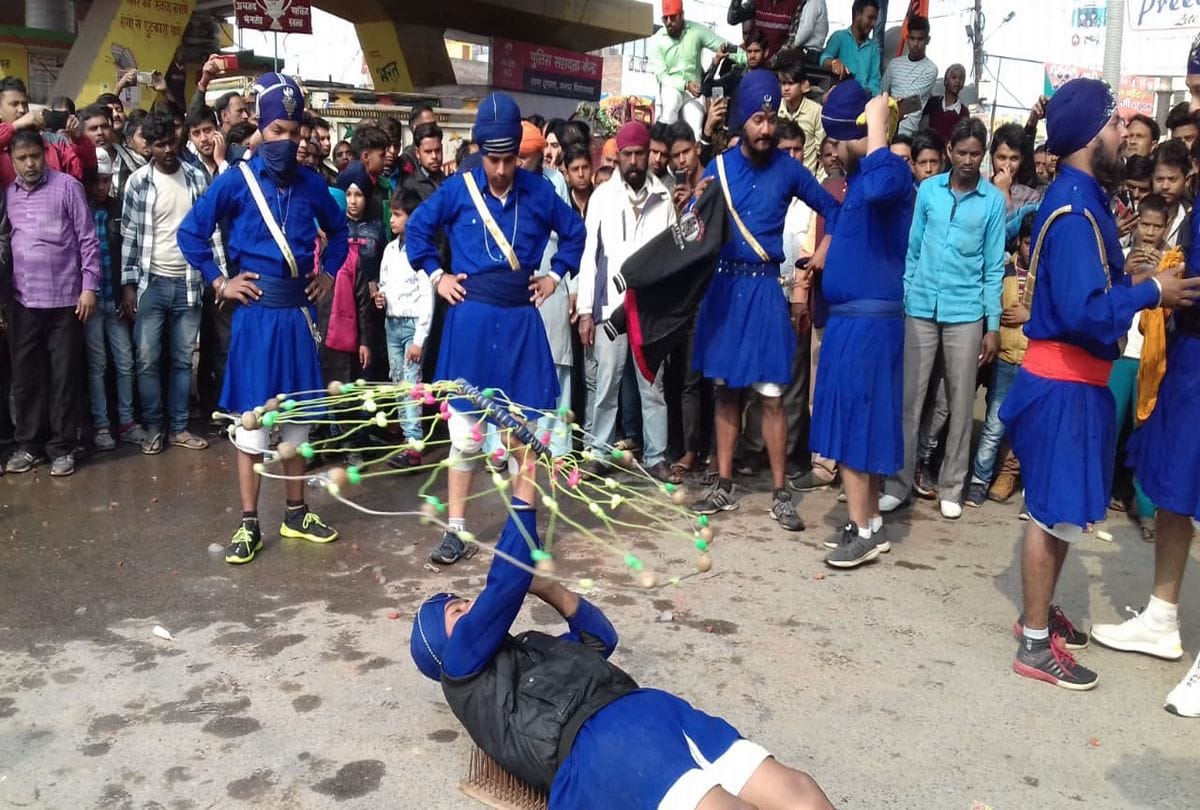 prakash parv nagarkirtan held in tundla firozabad