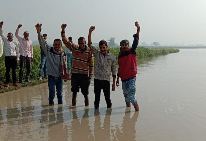 rain, water store in feld, etah