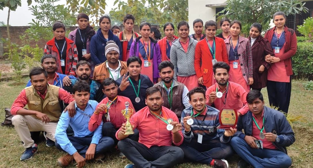 Manglesh Patel gets gold medal in 400 meters race