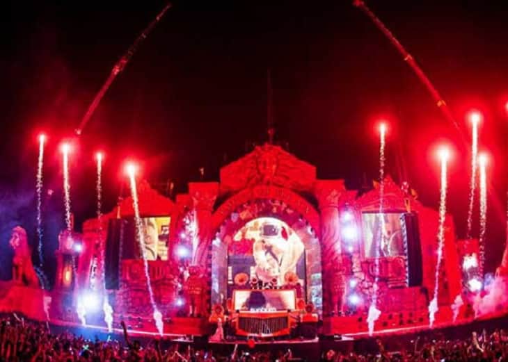Sunburn Festival Goa 2019 Online Tickets for new year celebration but why boycott BanSunburnFestival