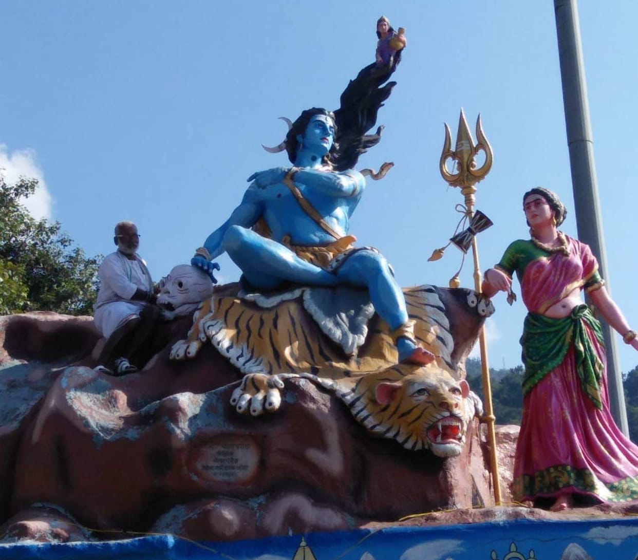 Triveni Ghat will look like a bride on 19