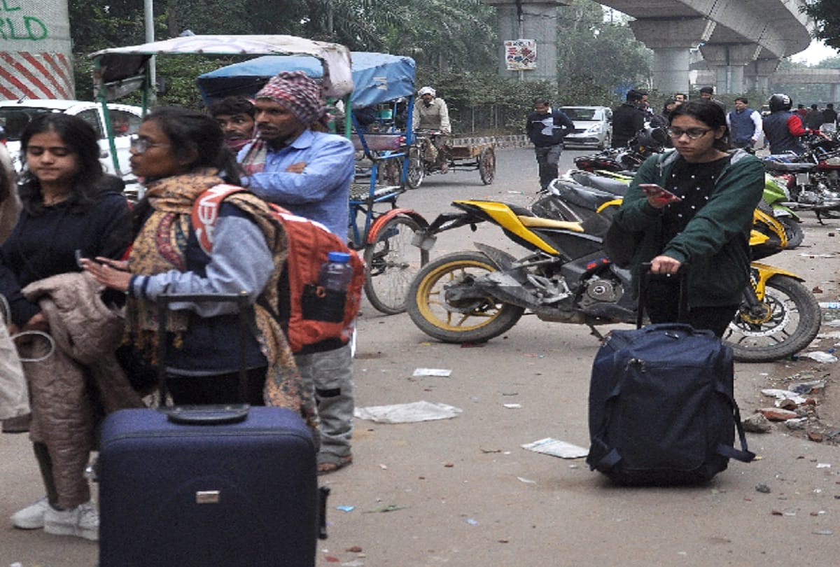 Most female students flee after jamia millia islamia violence 