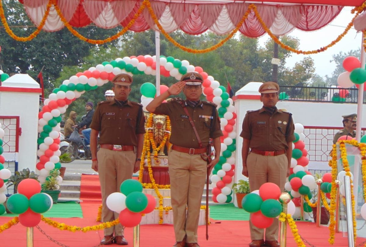 passing out parade 2019 policemen take oath in agra