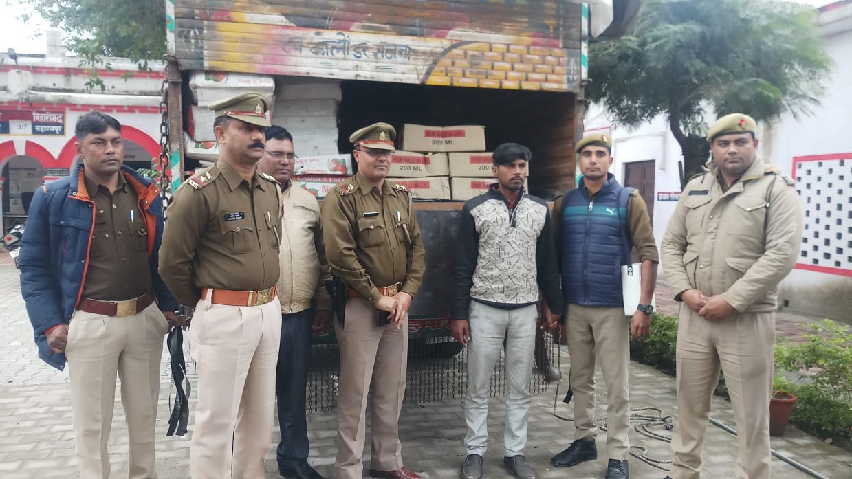 Smuggling of liquor busted under the guise of jaggery