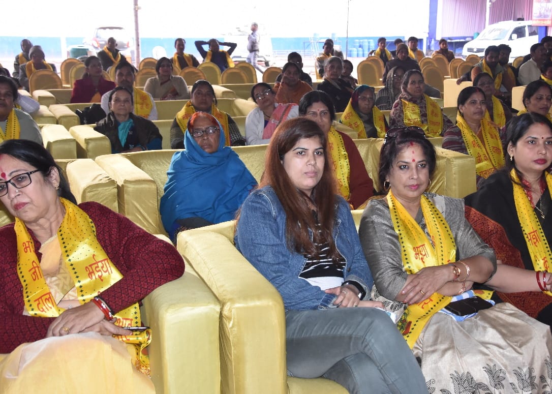 Swami Akhandanand Bhagwat Katha organise bhaiya ji daal bhaat parivar gorakhpur