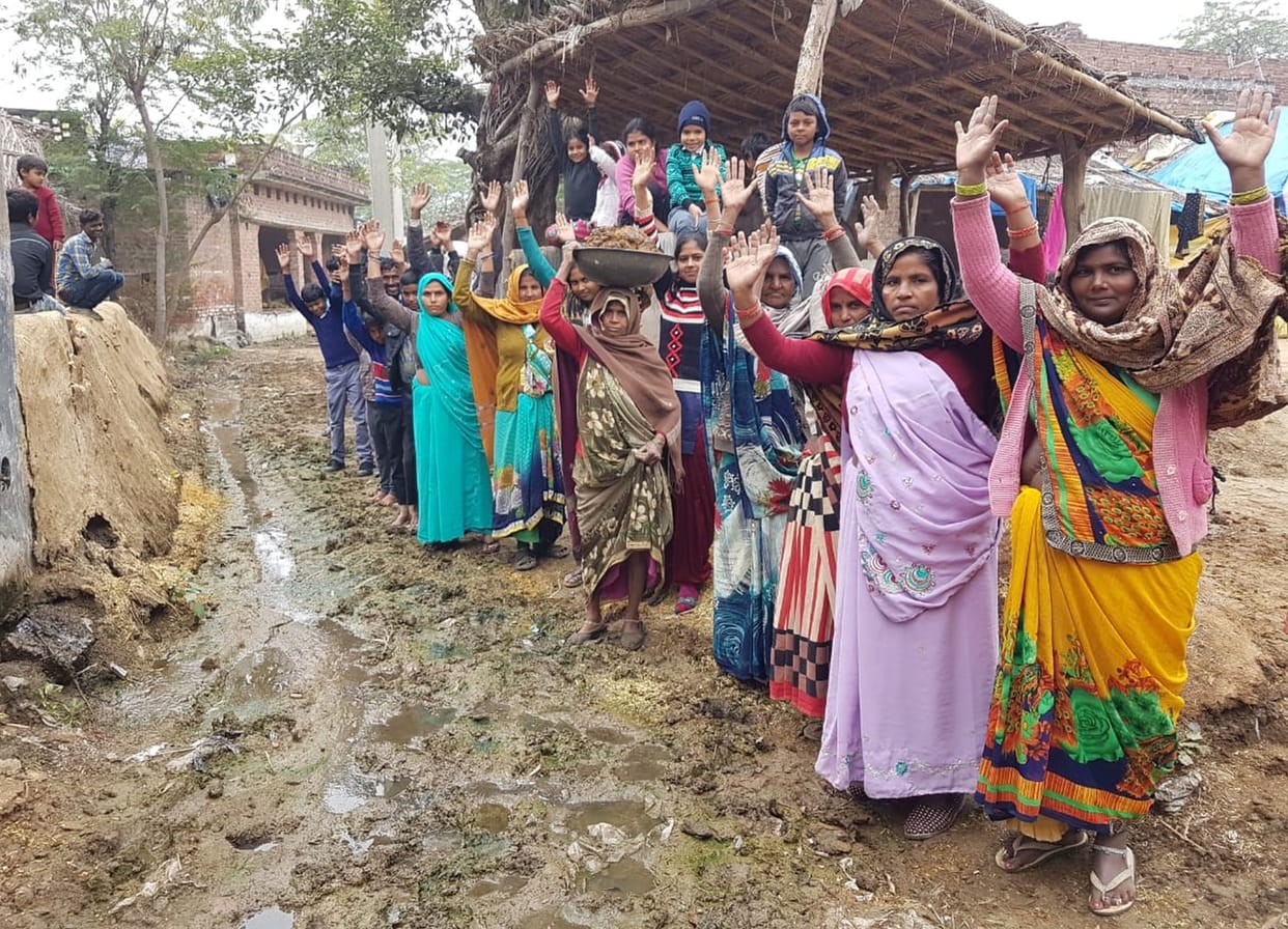 VILLAGERS DEMONDTRATED
