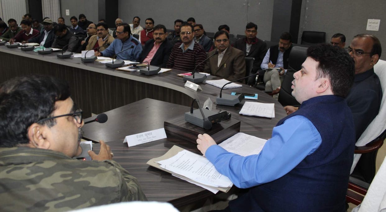 Strict action should be taken on women's crime, file FIR immediately