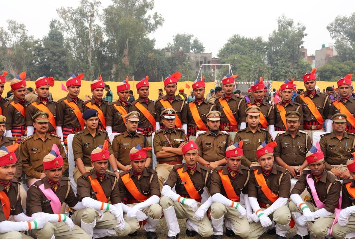 Demand to increase 25000 seats for 85000  medical pass applicants in central security forces