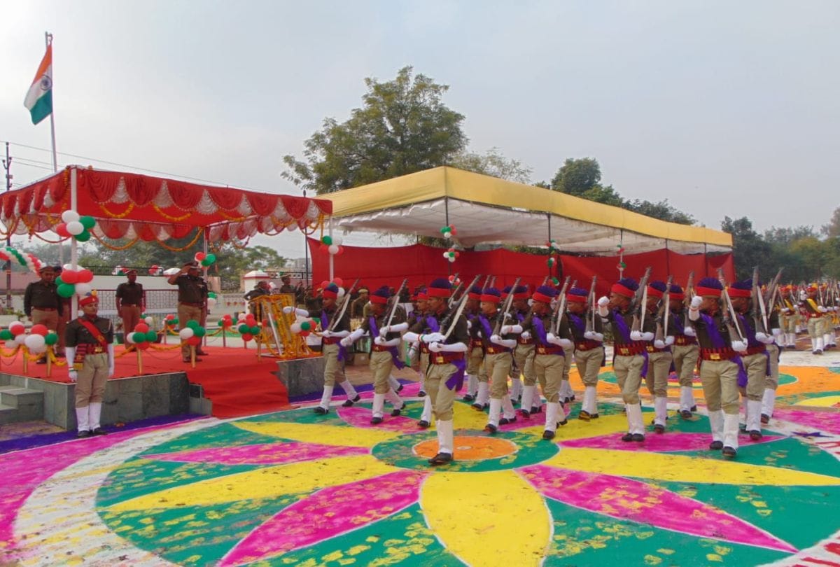 passing out parade 2019 policemen take oath in agra