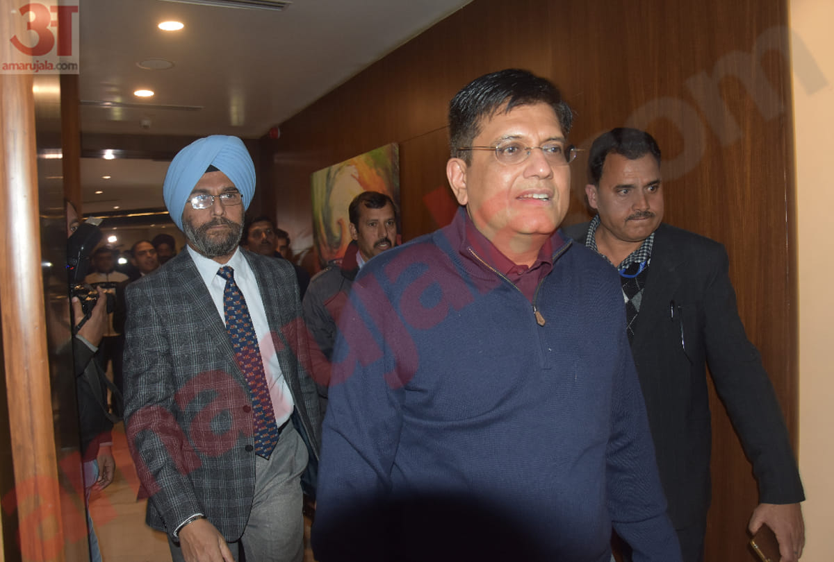 Piyush Goel on visit of Jammu-Kashmir said-Udhampur-Banihal rail line will be ready in two years