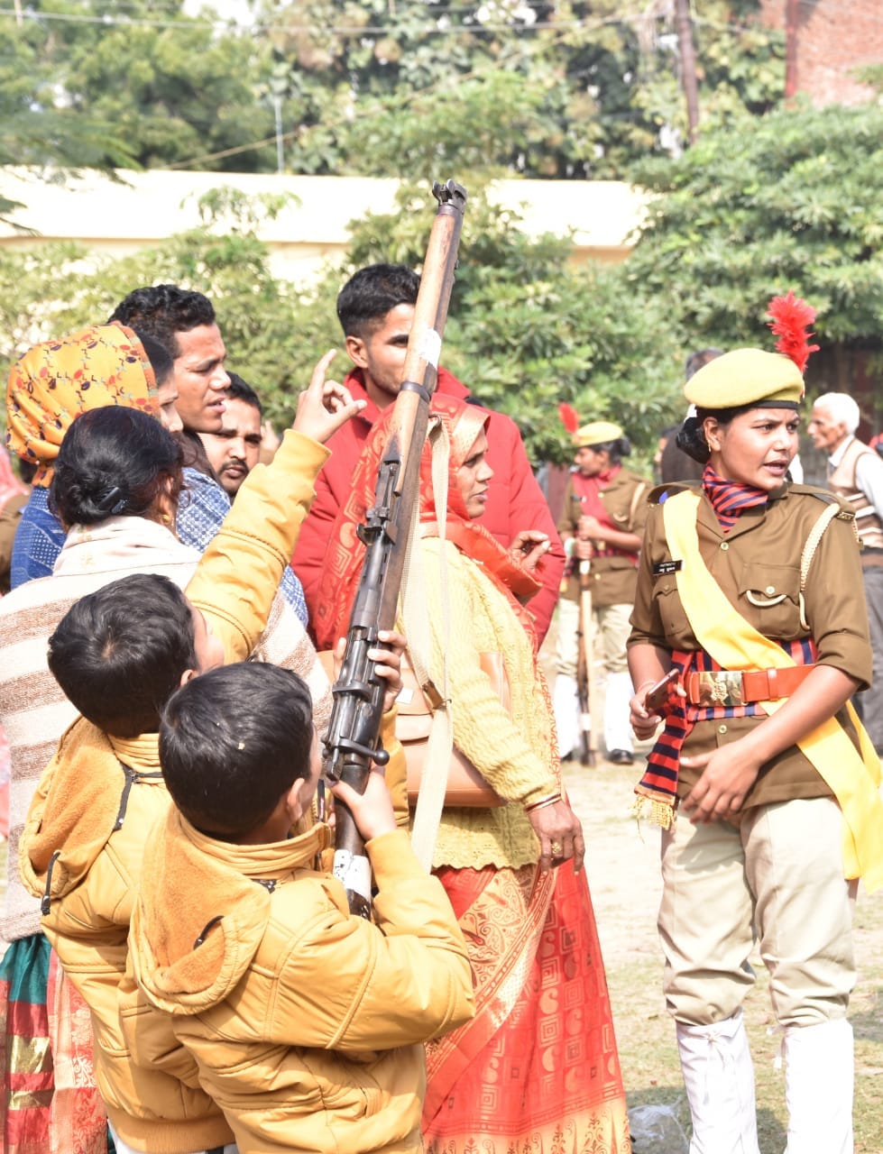 lady constable passing out parade offbeat photos at police line gorakhpur on vijay diwas