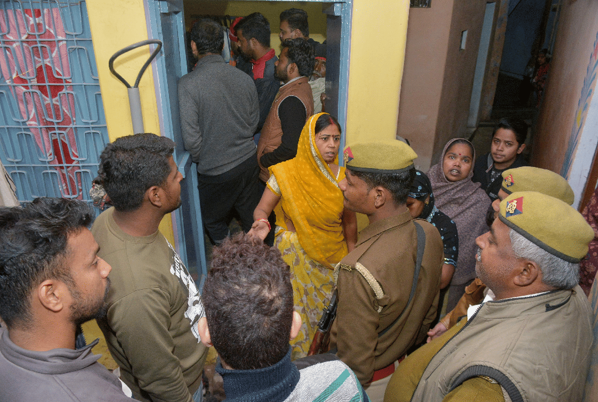 Police revealed car of Preiti Teacher suicide jumped in ganga varanasi