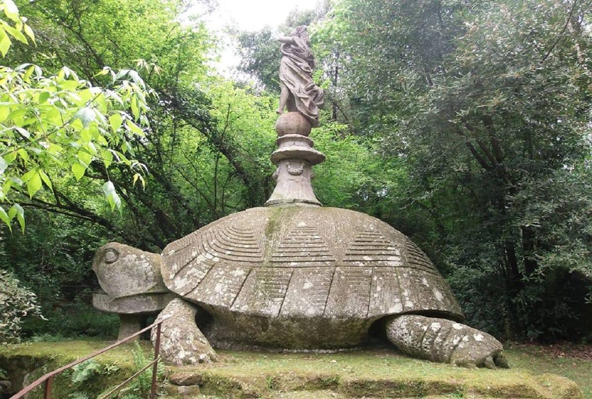 500 years old mysterious park of terrible monsters sacro bosco