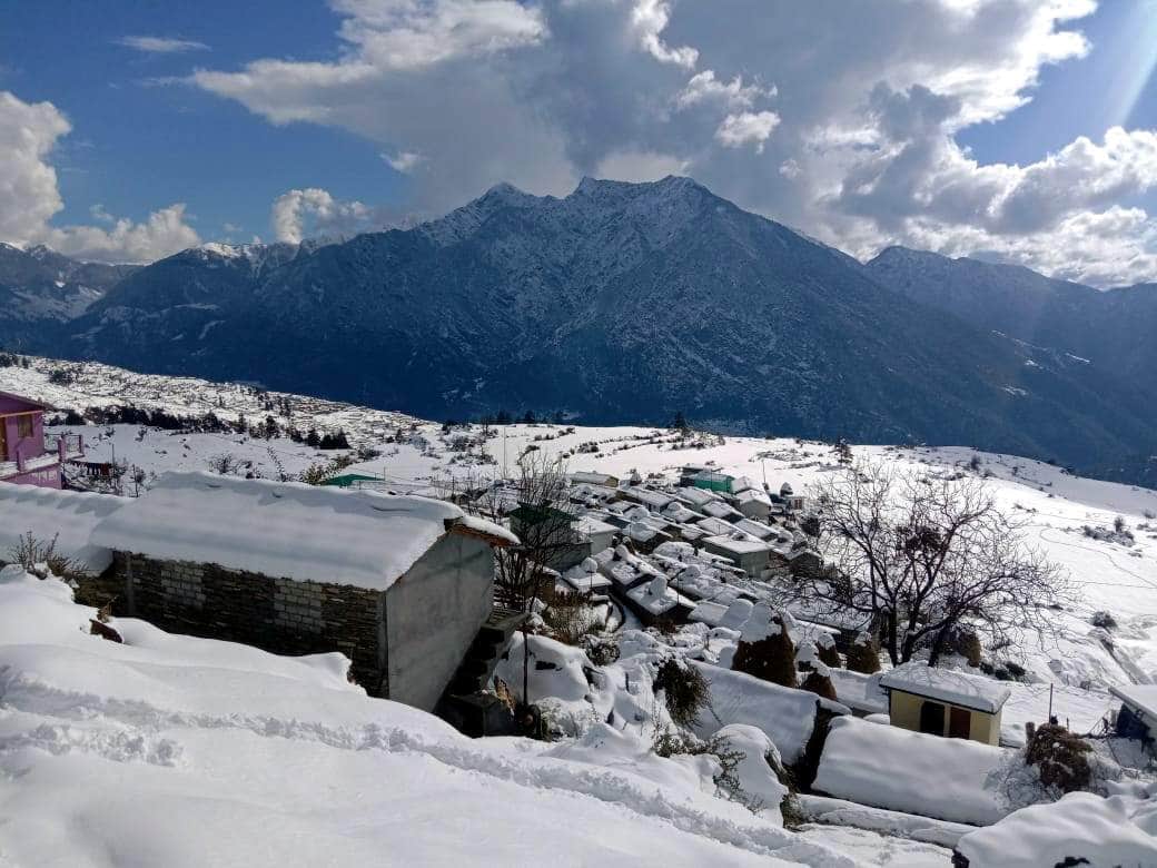 snowfall Havoc in uttarakhand