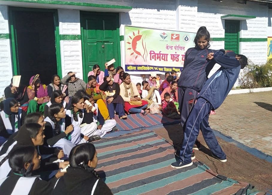 Self-defense tips taught to women and adolescent girls