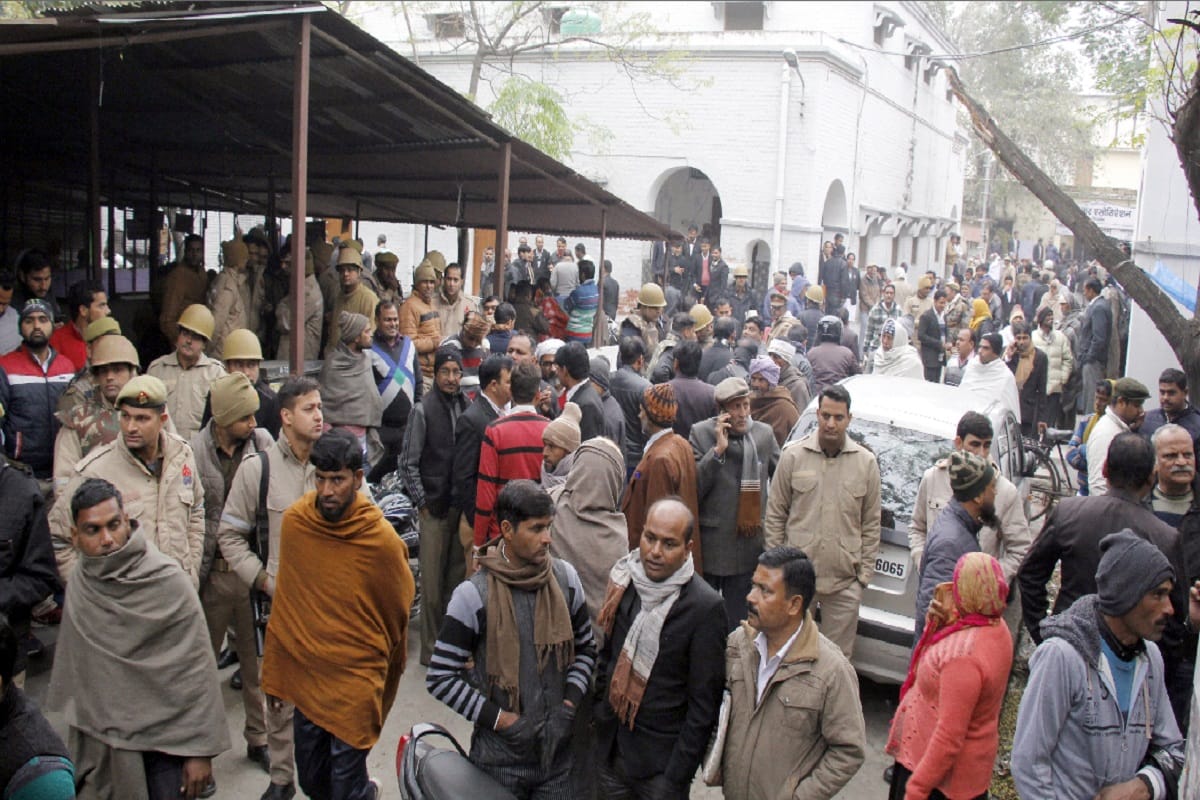 Criminal vicky tyagi was shot dead in the same manner before the murder in Bijnor court