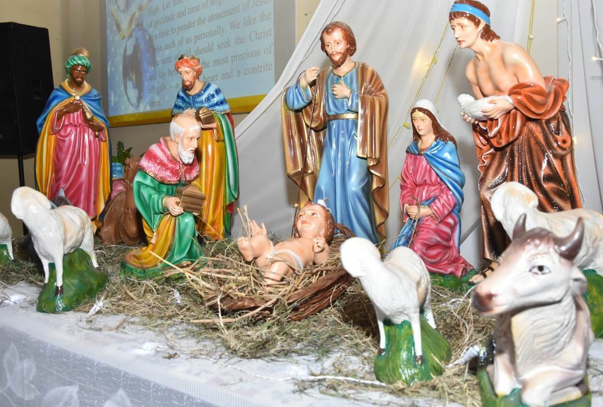teachers and students celebrated christmas cantata celebration in IT college lucknow